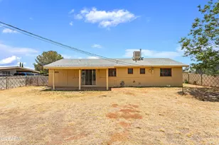 109 E Freihage Dr, Sierra Vista, AZ 85635 - Photo 6