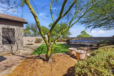 11713 W Daley Lane, Sun City, AZ 85373 - Photo 30
