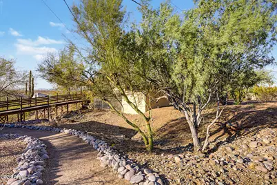 2324 W Sunrise Drive, Phoenix, AZ 85041 - Photo 74