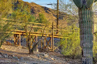 2324 W Sunrise Drive, Phoenix, AZ 85041 - Photo 18
