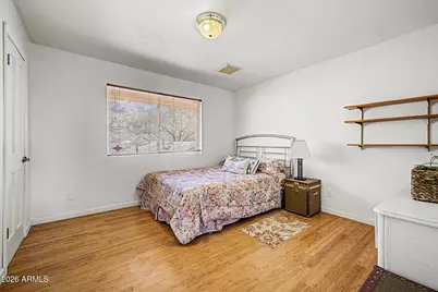 2324 W Sunrise Drive, Phoenix, AZ 85041 - Photo 40