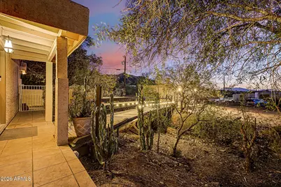 2324 W Sunrise Drive, Phoenix, AZ 85041 - Photo 2