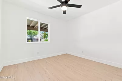 19028 N 45th Drive, Glendale, AZ 85308 - Photo 18