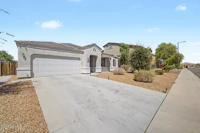 30590 W Whitton Avenue, Buckeye, AZ 85396 - Photo 2