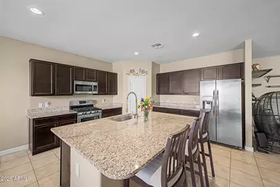 30590 W Whitton Avenue, Buckeye, AZ 85396 - Photo 10
