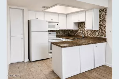 21622 N 23rd Avenue #B204, Phoenix, AZ 85027 - Photo 8