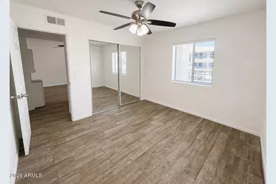 21622 N 23rd Avenue #B204, Phoenix, AZ 85027 - Photo 6