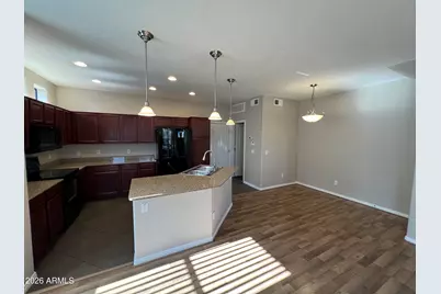 123 N Washington Street #43, Chandler, AZ 85225 - Photo 2