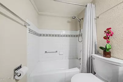 4727 E Lafayette Boulevard #208, Phoenix, AZ 85018 - Photo 22