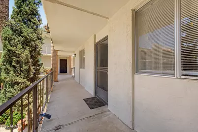 4727 E Lafayette Boulevard #208, Phoenix, AZ 85018 - Photo 2