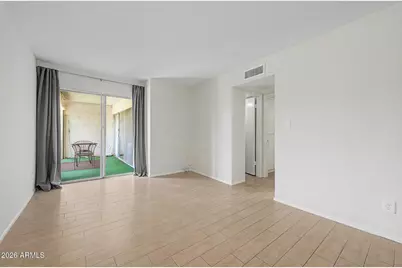 4727 E Lafayette Boulevard #208, Phoenix, AZ 85018 - Photo 14