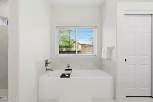 732 S Paustian Cir, Apache Junction, AZ 85120 - Photo 24