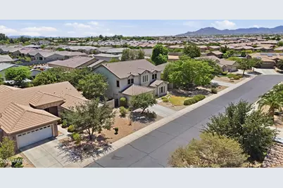 18619 W Oregon Avenue, Litchfield Park, AZ 85340 - Photo 46