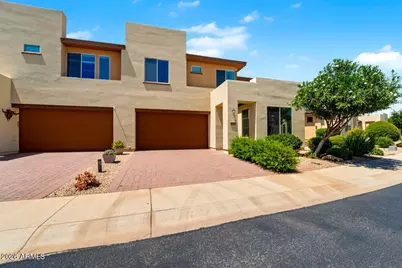 934 E Cobble Stone Drive, Queen Creek, AZ 85140 - Photo 1