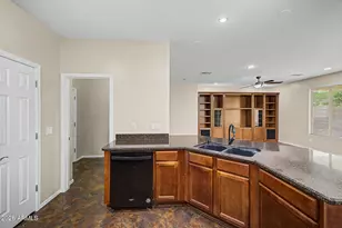 13156 W Chaparosa Way, Peoria, AZ 85383 - Photo 36