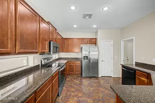 13156 W Chaparosa Way, Peoria, AZ 85383 - Photo 30