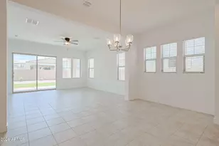 7675 W Bronco Trail, Peoria, AZ 85383 - Photo 4