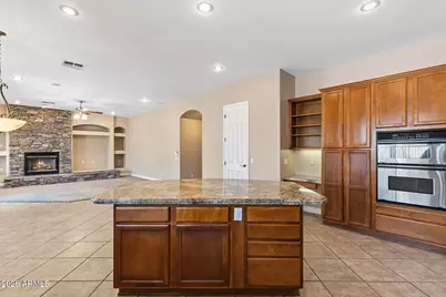 2089 S Sailors Way, Gilbert, AZ 85295 - Photo 30