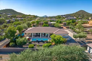 14 W Summerset Dr, Phoenix, AZ 85085 - Photo 6