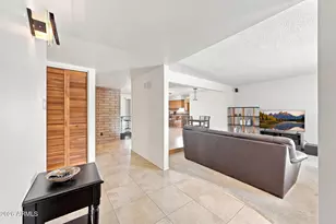 4231 W Purdue Ave, Phoenix, AZ 85051 - Photo 6
