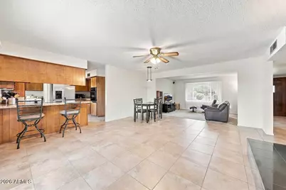 4231 W Purdue Avenue, Phoenix, AZ 85051 - Photo 14