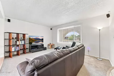 4231 W Purdue Avenue, Phoenix, AZ 85051 - Photo 8