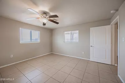 2062 E Nancy Lane, Phoenix, AZ 85042 - Photo 14
