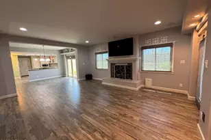 8100 E Camelback Rd, Scottsdale, AZ 85251 - Photo 16