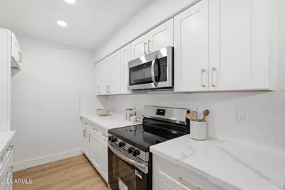 10610 S 48th Street #1020, Phoenix, AZ 85044 - Photo 12