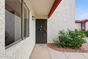 10610 S 48th St, Phoenix, AZ 85044 - Photo 4