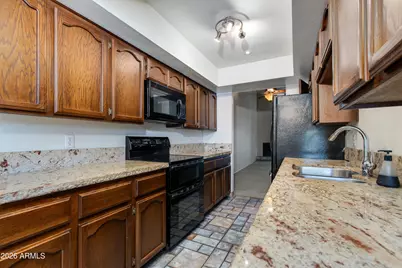 7263 N 6th Way, Phoenix, AZ 85020 - Photo 10