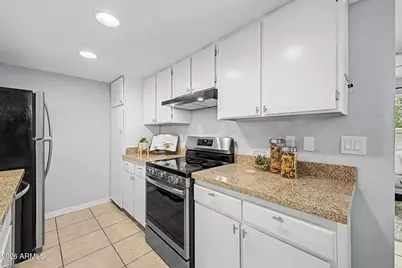6016 W Townley Avenue, Glendale, AZ 85302 - Photo 10