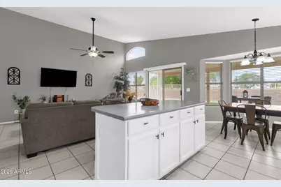 12728 W Cambridge Avenue, Avondale, AZ 85392 - Photo 10