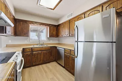 1301 E 29th Avenue, Apache Junction, AZ 85119 - Photo 12