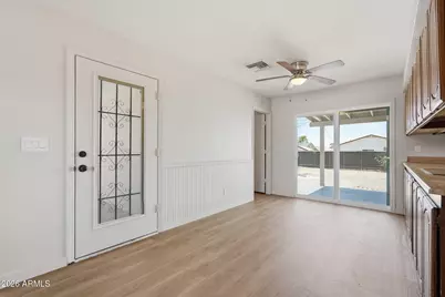 1301 E 29th Avenue, Apache Junction, AZ 85119 - Photo 4
