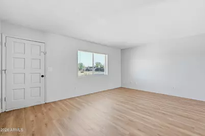 1301 E 29th Avenue, Apache Junction, AZ 85119 - Photo 6