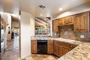 9220 E Whitethorn Cir, Scottsdale, AZ 85266 - Photo 8