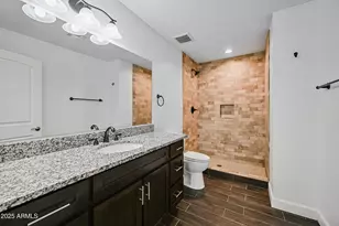 2914 E Michelle Dr, Phoenix, AZ 85032 - Photo 14