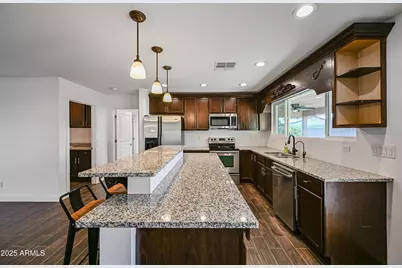 2914 E Michelle Drive, Phoenix, AZ 85032 - Photo 6