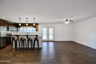 2914 E Michelle Dr, Phoenix, AZ 85032 - Photo 4