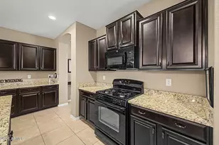 272 E Glacier Dr, Chandler, AZ 85249 - Photo 14