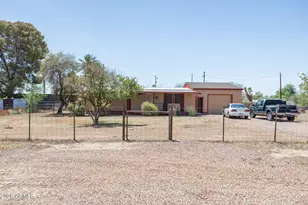 11822 N McGee Rd, Valley Farms, AZ 85191 - Photo 1