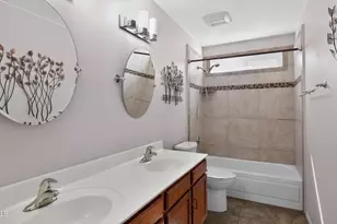 4900 W Earhart Way, Chandler, AZ 85226 - Photo 18