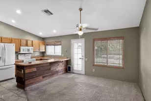 4900 W Earhart Way, Chandler, AZ 85226 - Photo 6
