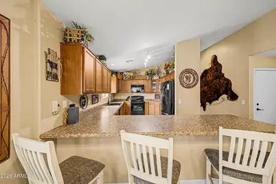 21657 W Hilton Avenue, Buckeye, AZ 85326 - Photo 4