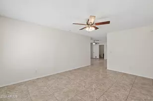 642 W Magdalena Dr, Tempe, AZ 85283 - Photo 10