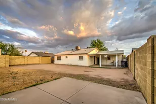 5562 W Edgemont Ave, Phoenix, AZ 85035 - Photo 30