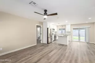 1602 W Rockwood Dr, Phoenix, AZ 85027 - Photo 4
