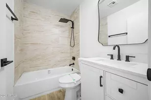 7202 W Shangri La Rd, Peoria, AZ 85345 - Photo 16