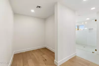 8912 N 17th Avenue, Phoenix, AZ 85021 - Photo 14